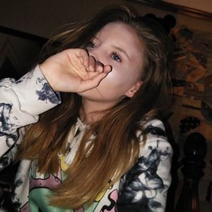 Meet your Posher, Helen